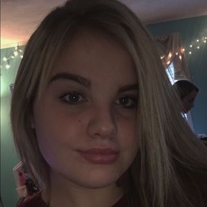 Meet your Posher, Jadelynn